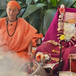 Ma Shivā Mayi